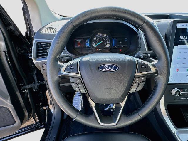 Certified 2024 Ford Edge SEL w/ Convenience Package AWD/4WD image 10
