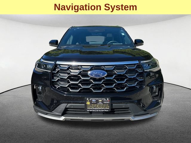 Certified 2025 Ford Explorer Platinum w/ Ultimate Package AWD/4WD image 4