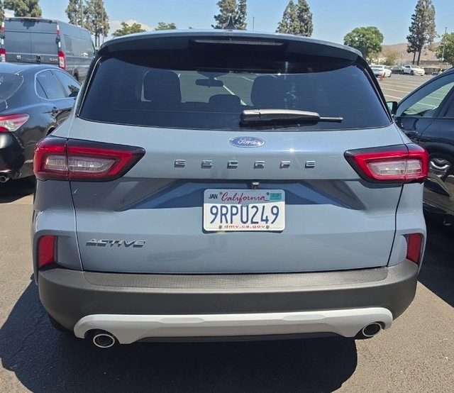 Certified 2025 Ford Escape Active FWD image 4