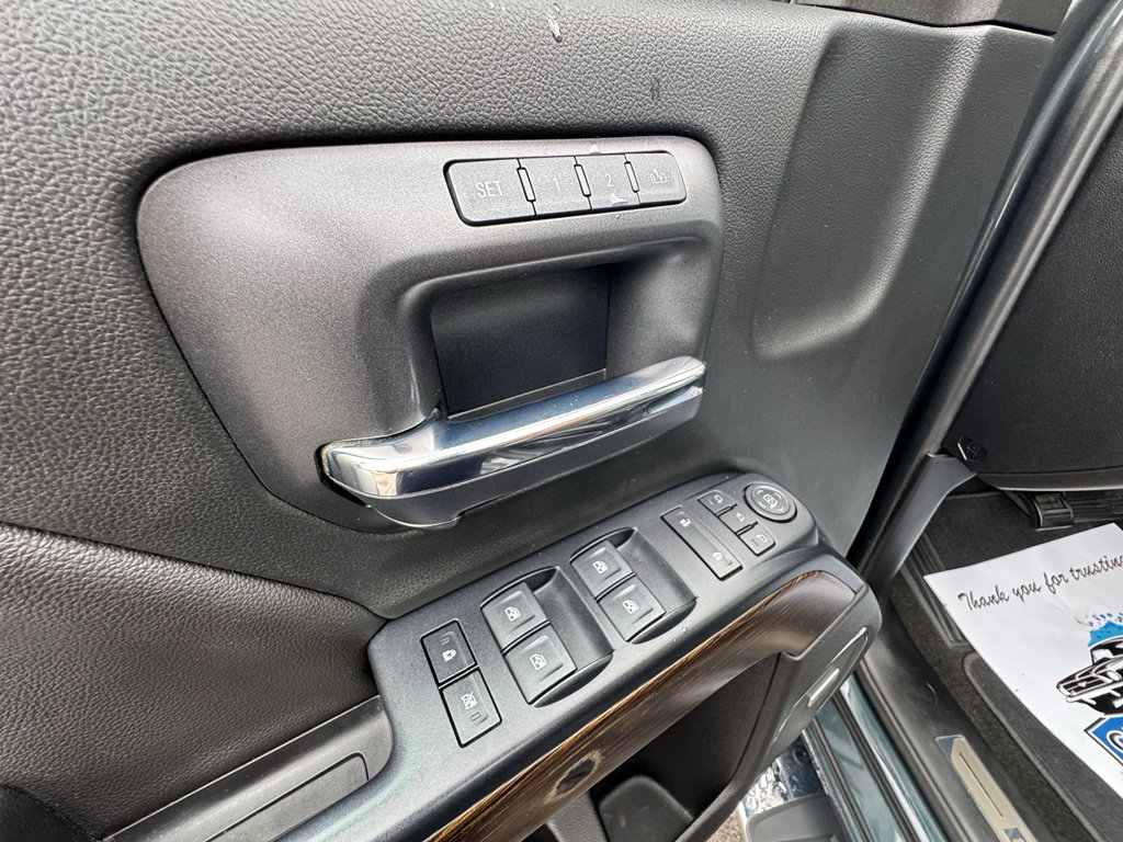 Used 2018 GMC Sierra 3500 Denali w/ Duramax Plus Package AWD/4WD image 27