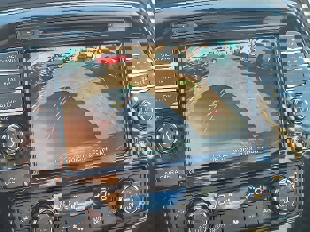 Used 2023 Nissan Maxima SL image 16