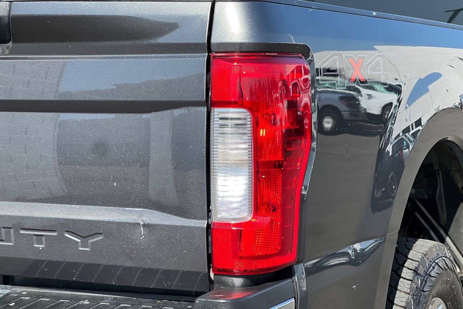 Certified 2018 Ford F250 XL w/ Power Equipment Group image 29