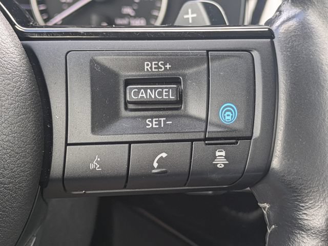 Used 2025 Nissan Pathfinder SL FWD image 27