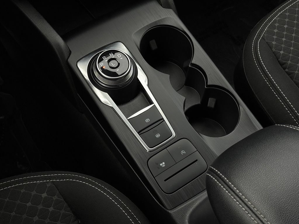 Certified 2025 Ford Escape Active AWD/4WD image 22