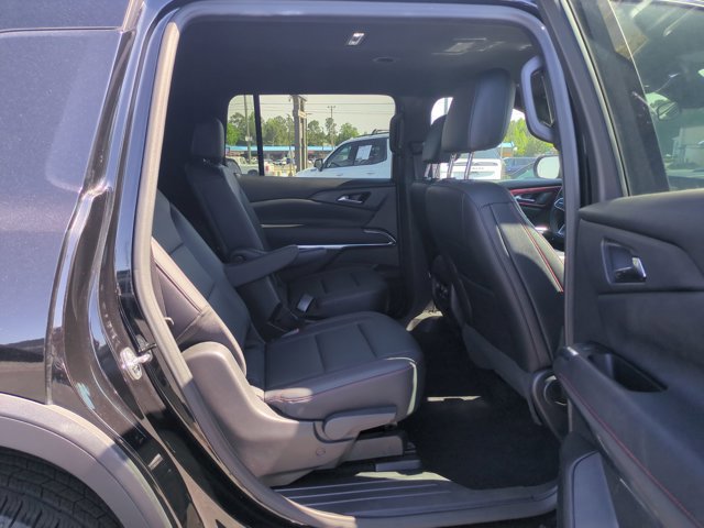Used 2024 Chevrolet Traverse Z71 AWD/4WD image 34