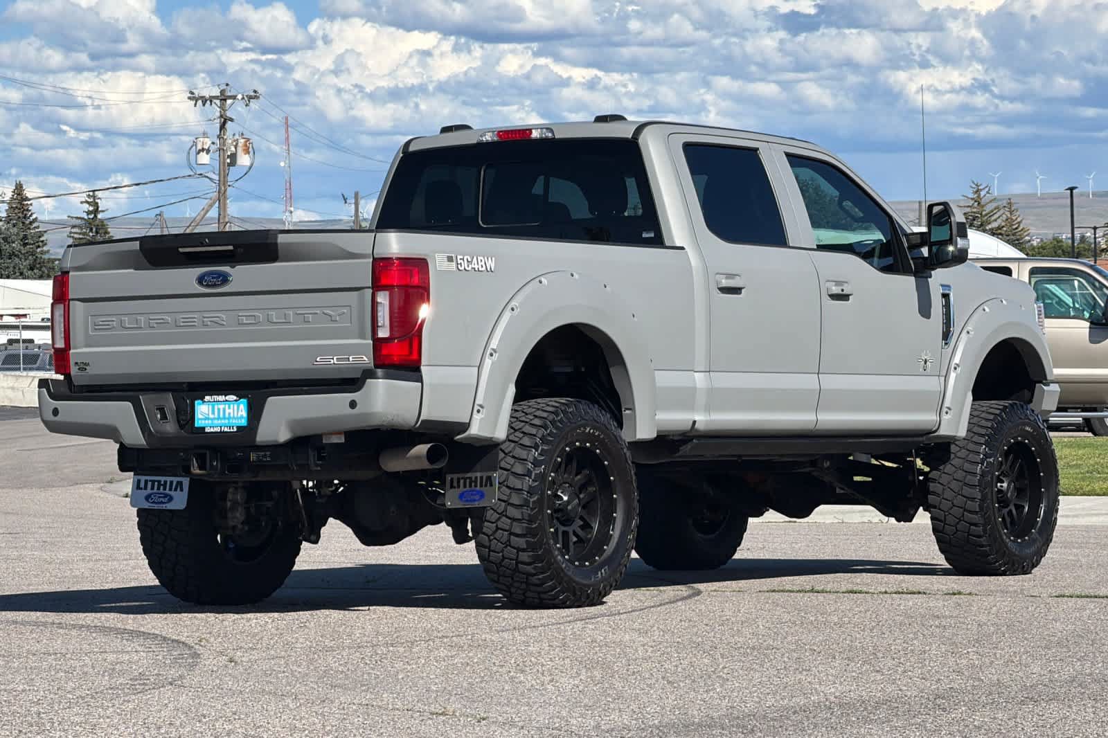 Certified 2020 Ford F250 Lariat w/ Lariat Ultimate Package AWD/4WD image 2
