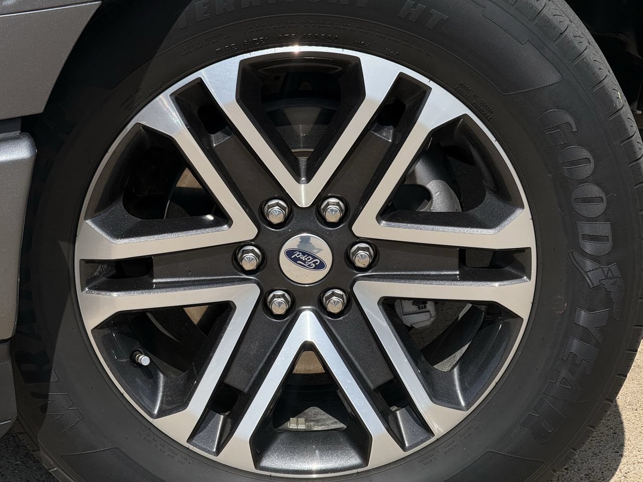 Certified 2023 Ford F150 XL w/ STX Appearance Package RWD image 8