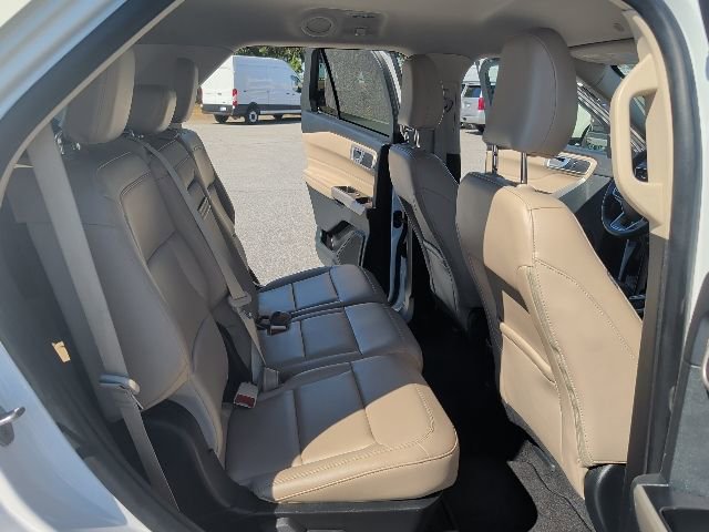 Certified 2023 Ford Explorer XLT w/ Equipment Group 202A image 30
