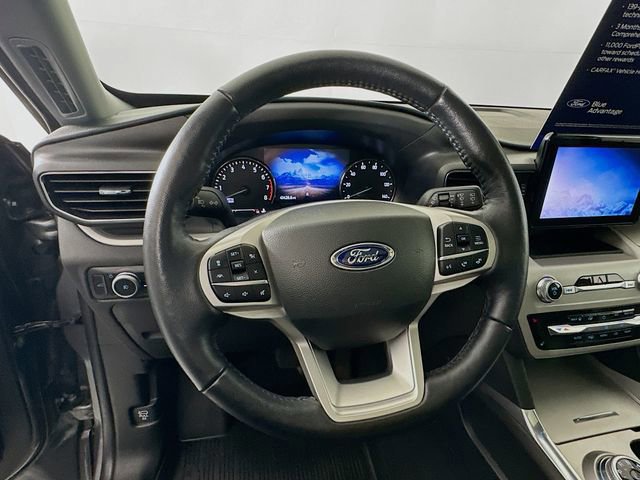Certified 2023 Ford Explorer XLT w/ Equipment Group 202A image 17