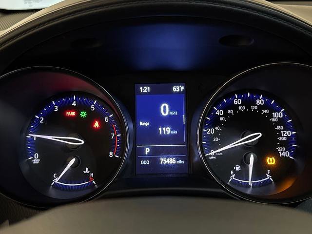 Used 2020 Toyota C-HR LE image 22