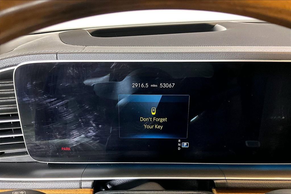 Used 2021 Mercedes-Benz GLS 450 4MATIC image 16