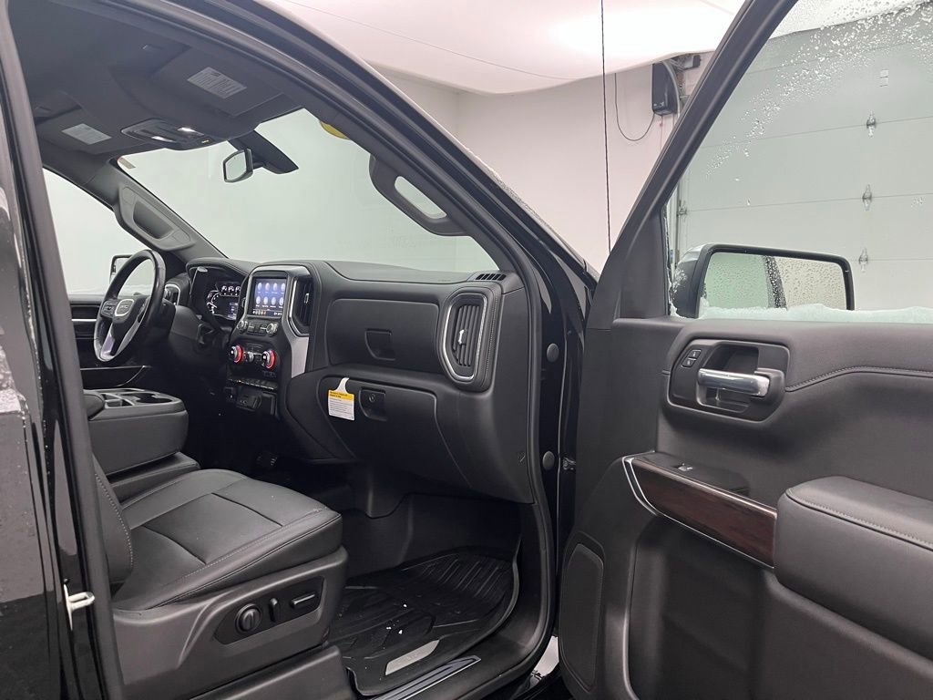 Used 2021 GMC Sierra 1500 SLT image 24