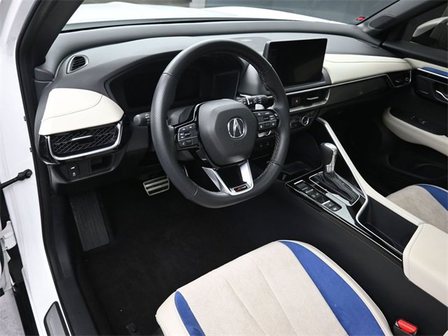 Used 2025 Acura ADX A-Spec image 9