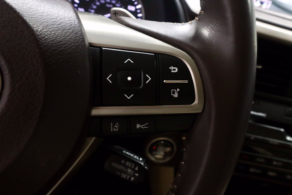 Used 2020 Lexus RX 350 FWD w/ Accessory Package image 28