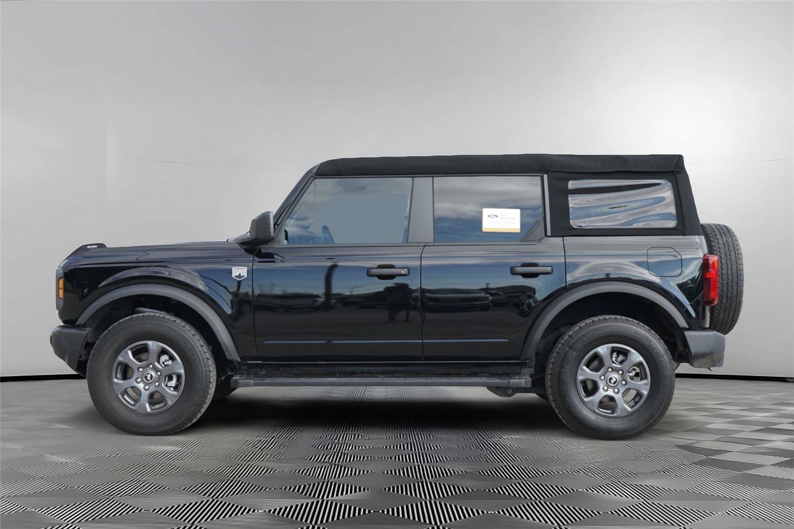 Certified 2024 Ford Bronco Big Bend AWD/4WD image 7