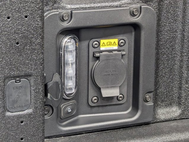 Certified 2024 Ford Maverick Lariat FWD image 23