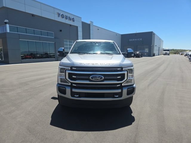Certified 2020 Ford F350 Platinum w/ FX4 Off-Road Package AWD/4WD image 2