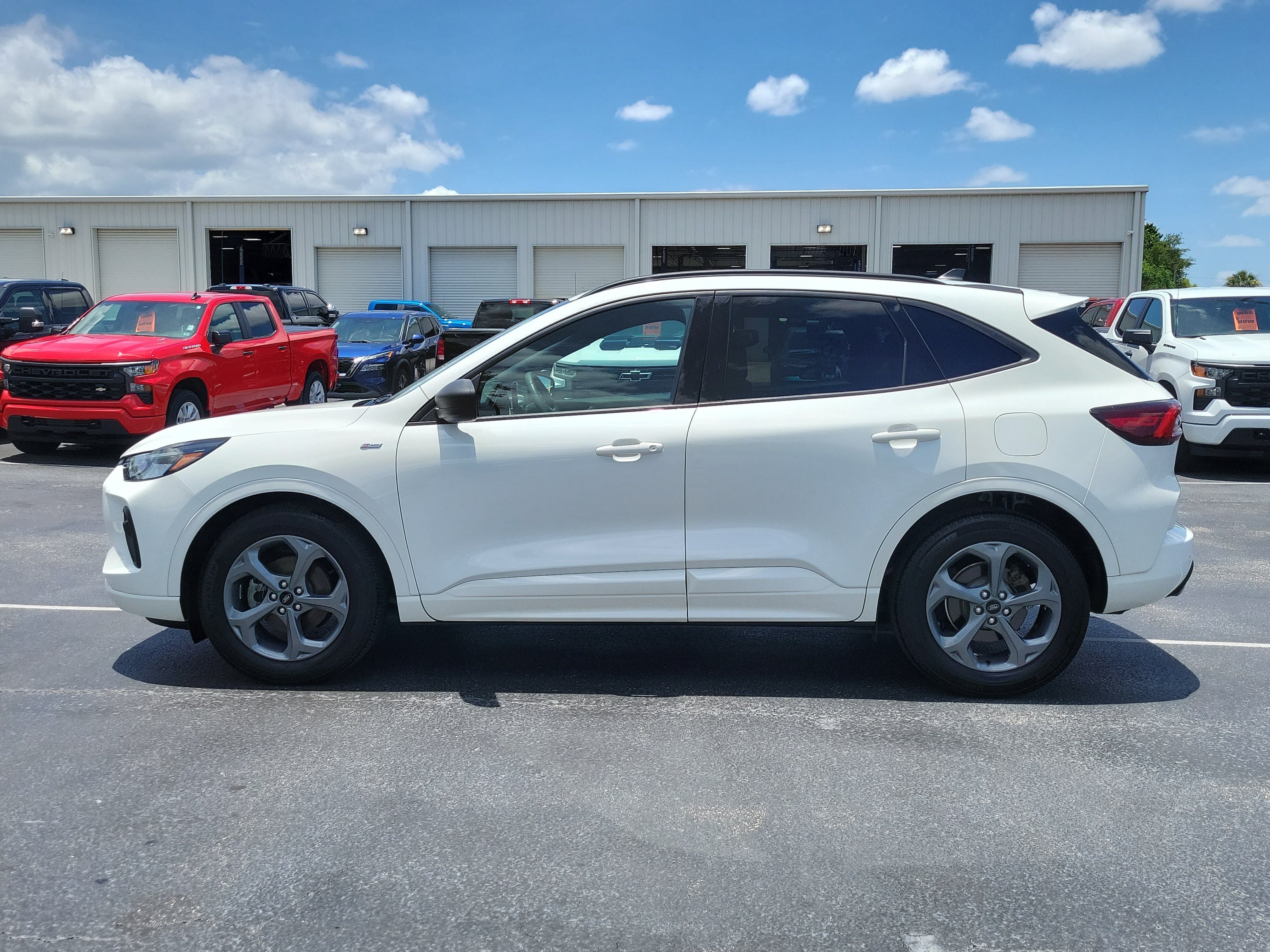 Certified 2023 Ford Escape ST-Line w/ Tech Pack #1 FWD image 7
