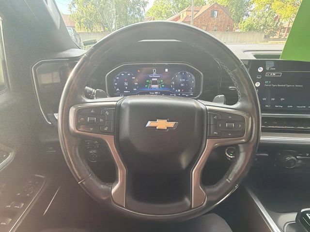 Used 2022 Chevrolet Silverado 1500 High Country w/ Technology Package AWD/4WD image 36