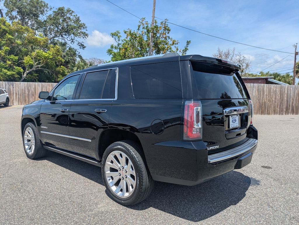 Used 2020 GMC Yukon Denali AWD/4WD image 8