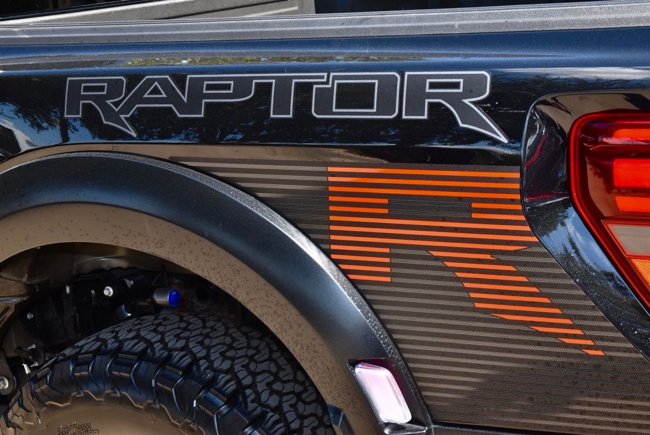 Certified 2025 Ford F150 Raptor w/ Equipment Group 803A Raptor R AWD/4WD image 46