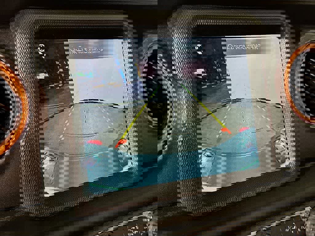 Used 2023 Jeep Gladiator Mojave w/ Dual Top Group image 29