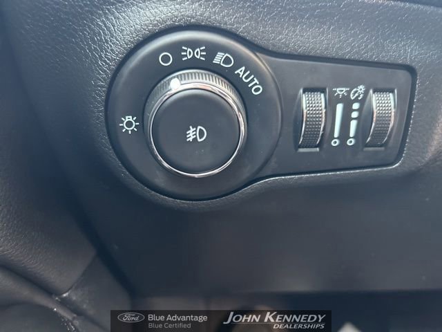 Used 2021 Jeep Compass Altitude image 19