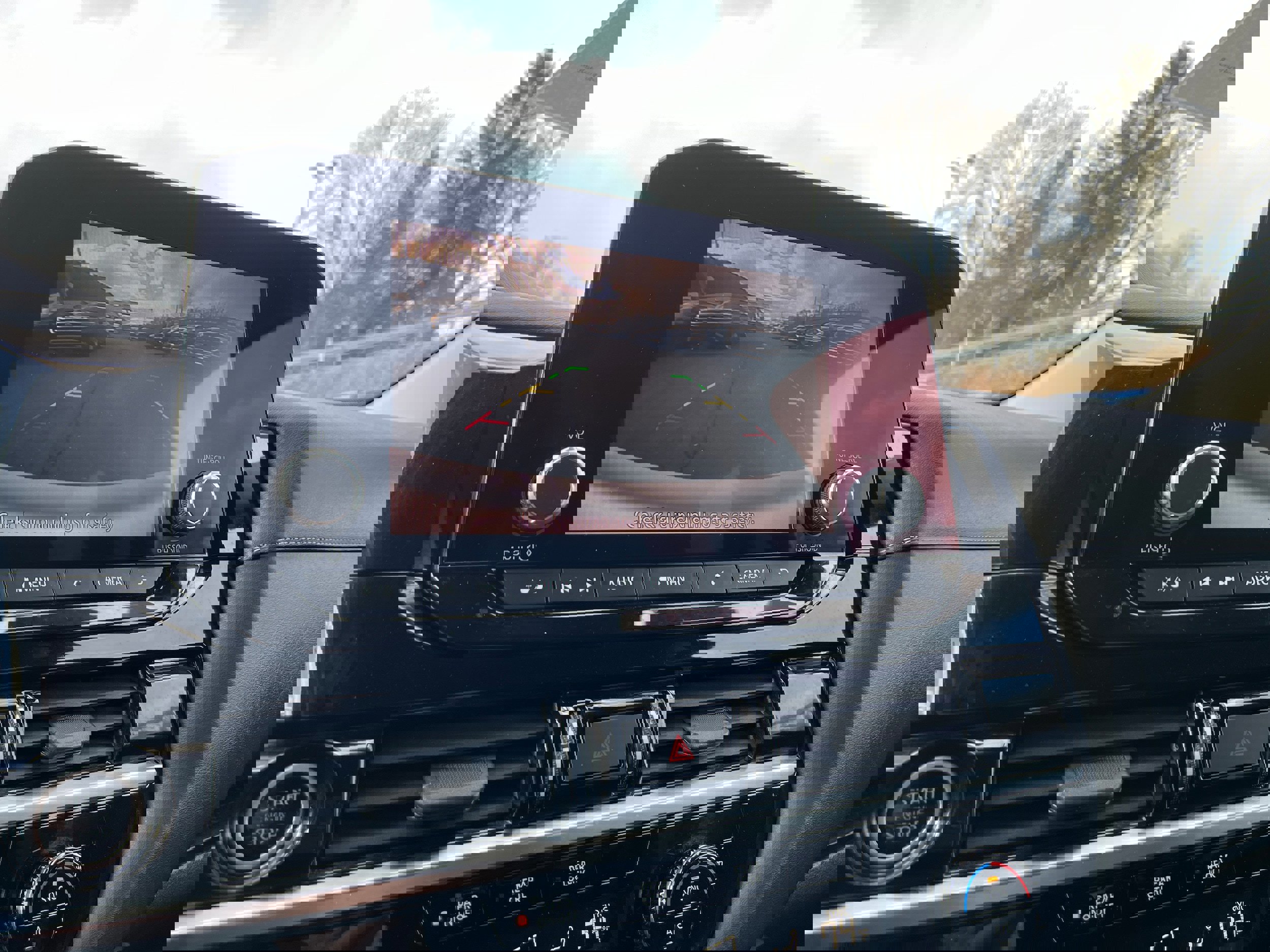 Used 2022 Nissan Pathfinder SV image 21