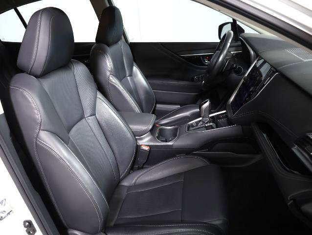 Used 2022 Subaru Legacy Limited image 9
