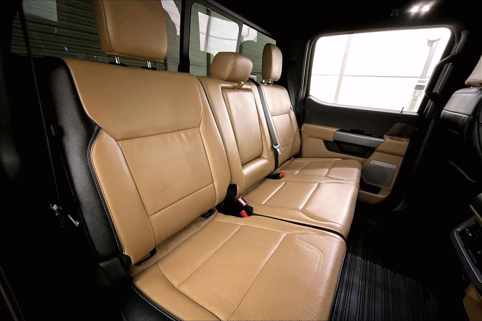 Certified 2025 Ford F250 Lariat w/ Lariat Ultimate Package image 26