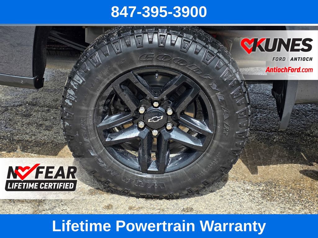 Used 2021 Chevrolet Silverado 1500 LT Trail Boss w/ Bed Protection Package AWD/4WD image 10