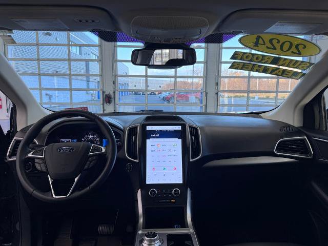 Certified 2024 Ford Edge SEL w/ Convenience Package AWD/4WD image 28