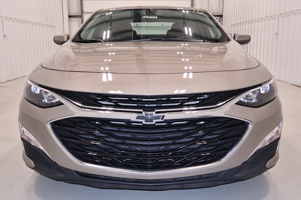 Used 2022 Chevrolet Malibu RS FWD image 5