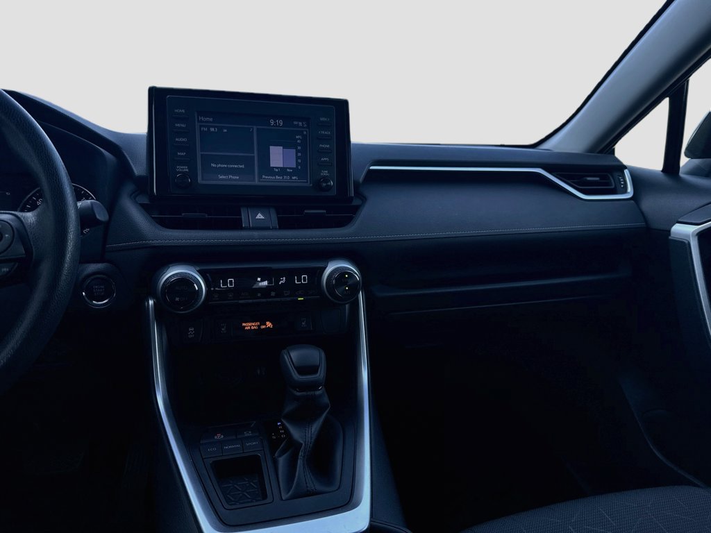 Used 2019 Toyota RAV4 XLE w/ Convenience Package FWD image 22