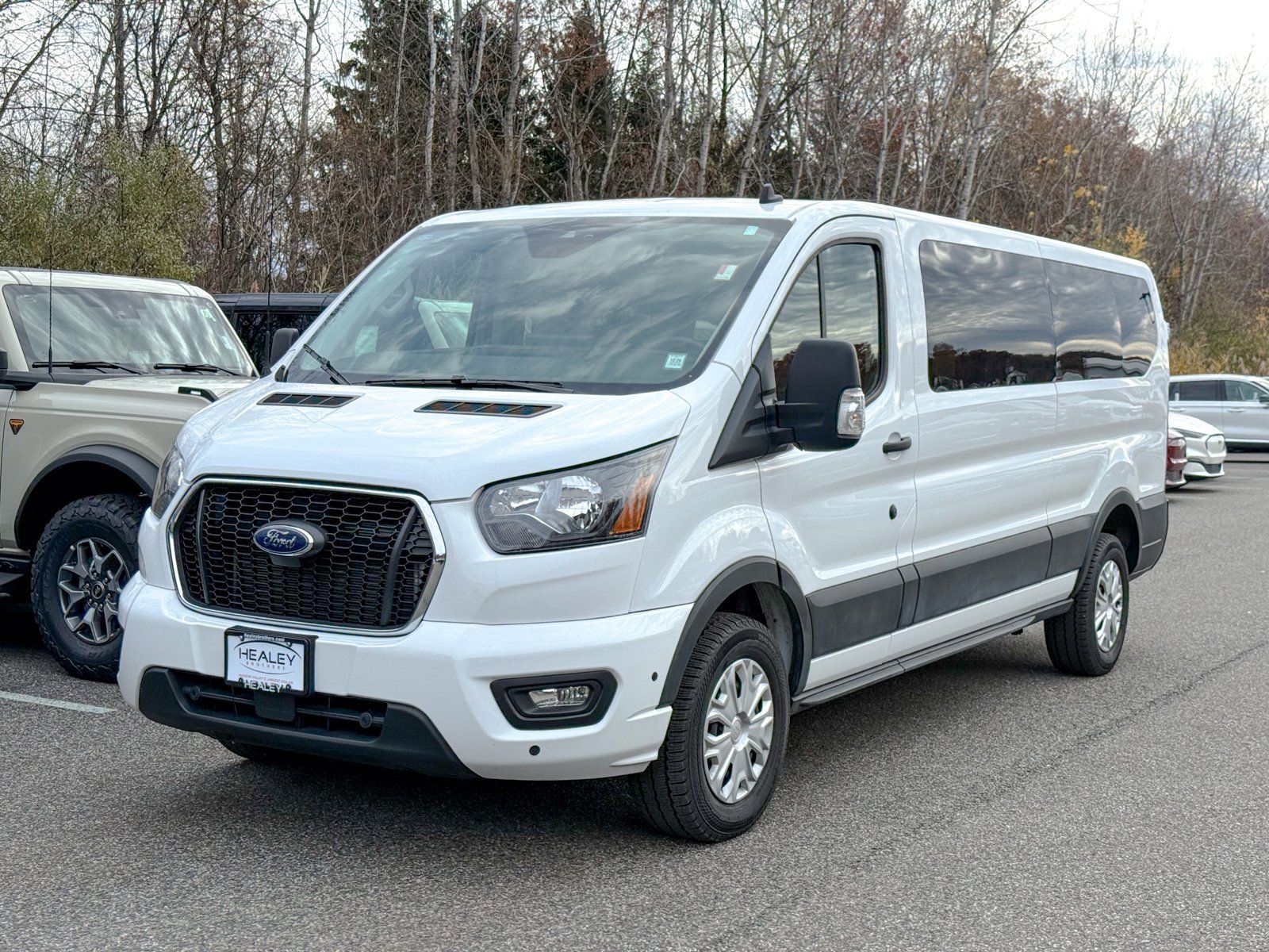 Certified 2025 Ford Transit 350 XLT image 7
