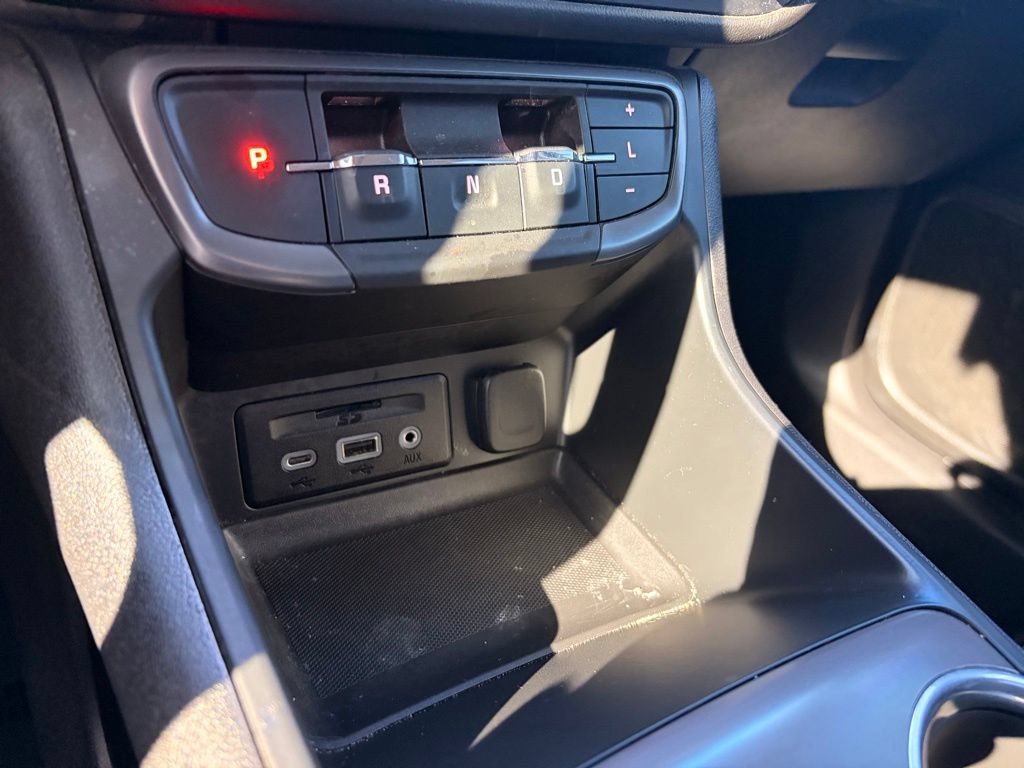 Used 2024 GMC Terrain AT4 w/ Tech Package AWD/4WD image 21