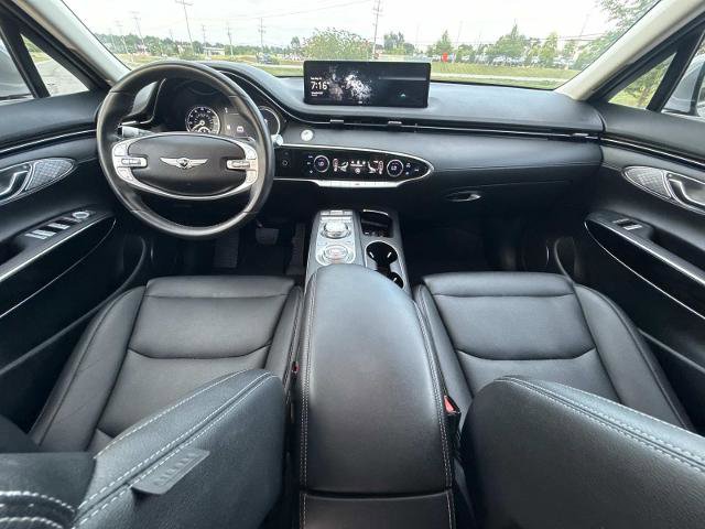 Used 2025 Genesis GV70 2.5T AWD/4WD image 14