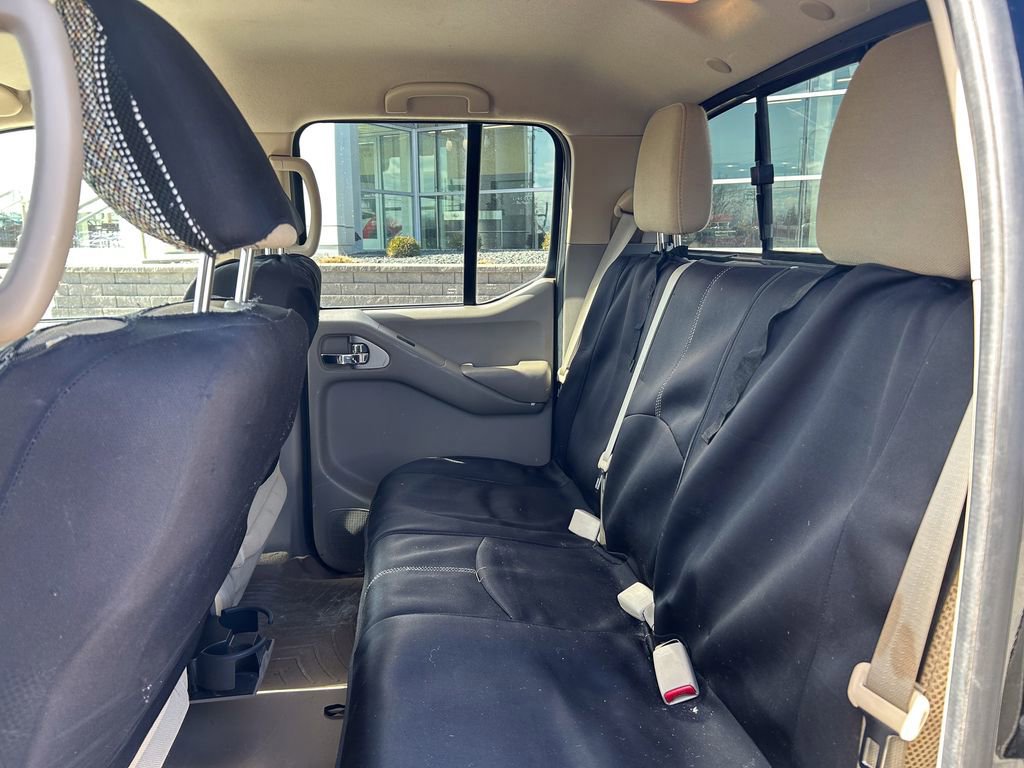 Used 2018 Nissan Frontier SV w/ Value Truck Package image 13