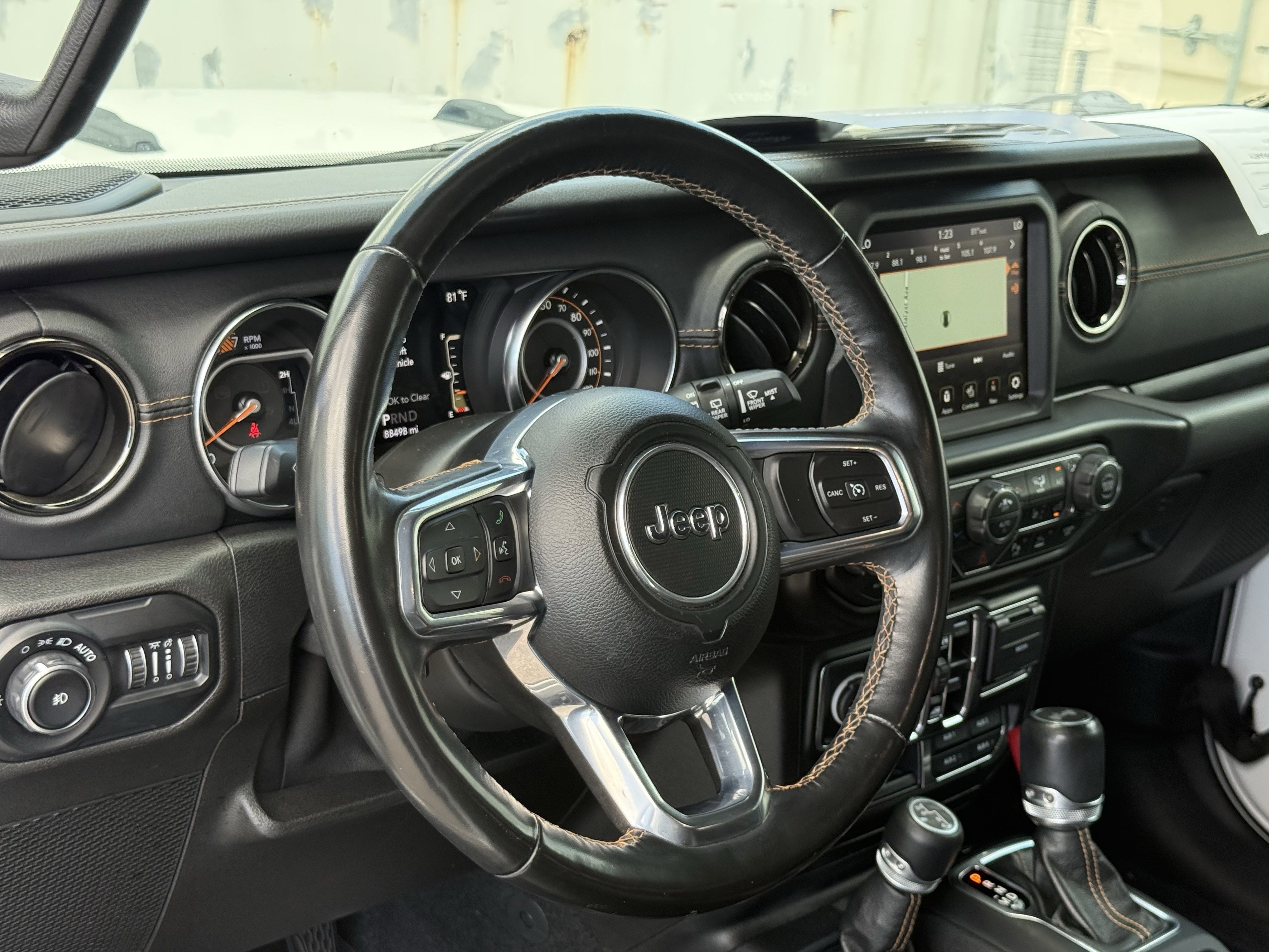 Used 2021 Jeep Wrangler Unlimited Sahara AWD/4WD image 21
