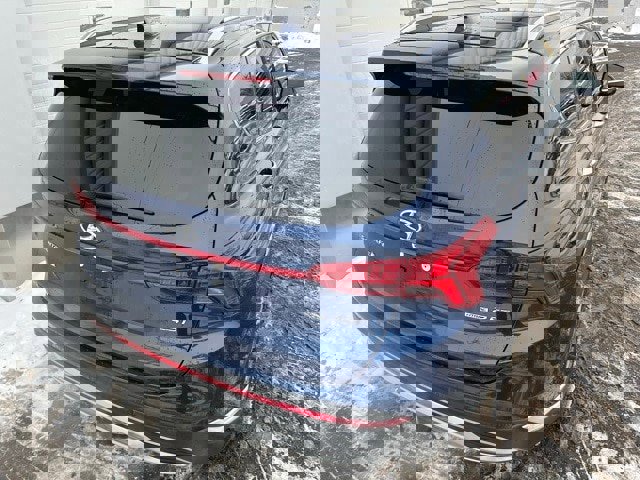 Used 2022 Hyundai Santa Fe Limited image 3