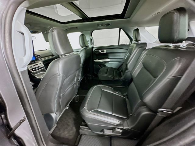 Certified 2023 Ford Explorer XLT w/ Equipment Group 202A image 31