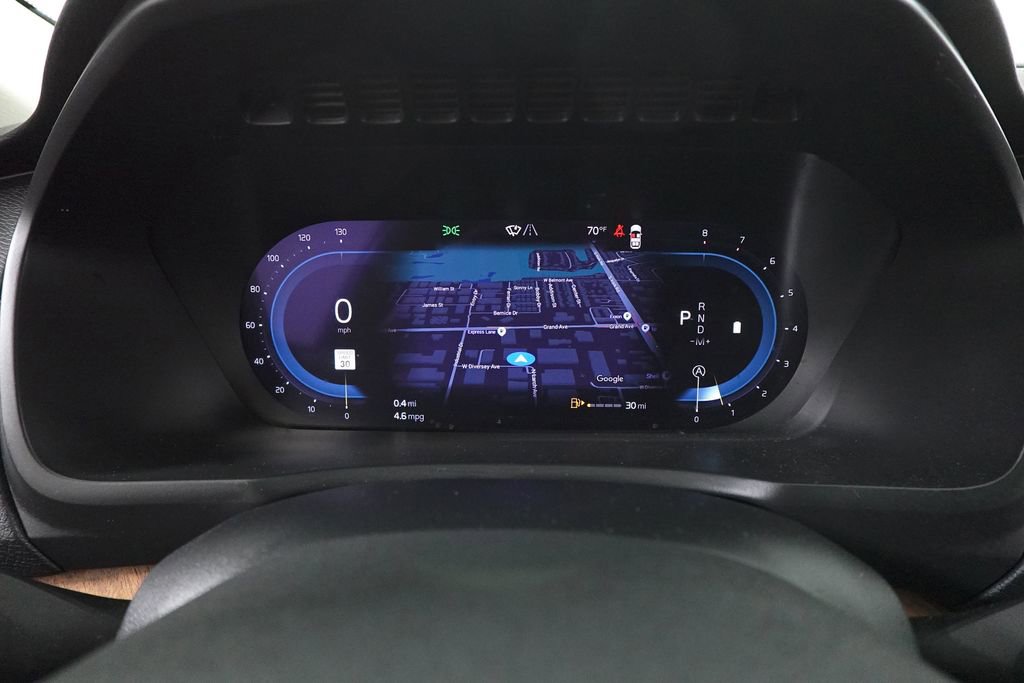 Used 2023 Volvo XC90 B6 Plus image 15