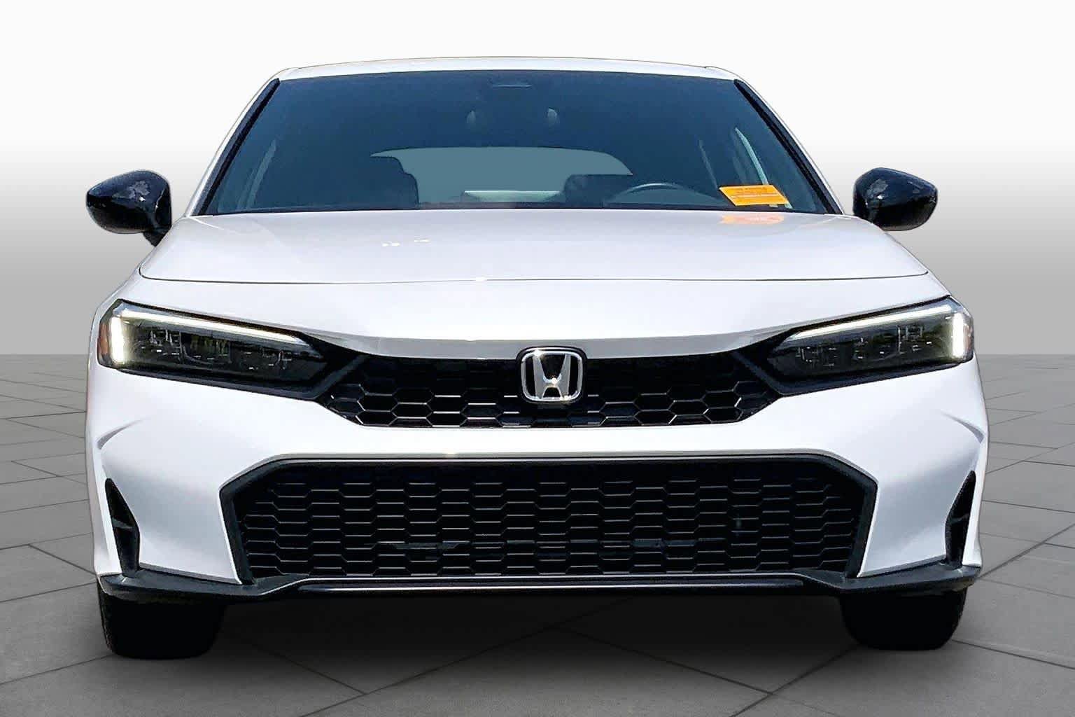 Used 2025 Honda Civic Sport image 4
