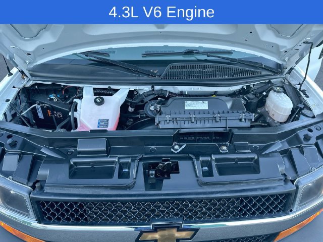 Used 2025 Chevrolet Express 2500 w/ Driver Convenience Package RWD image 25