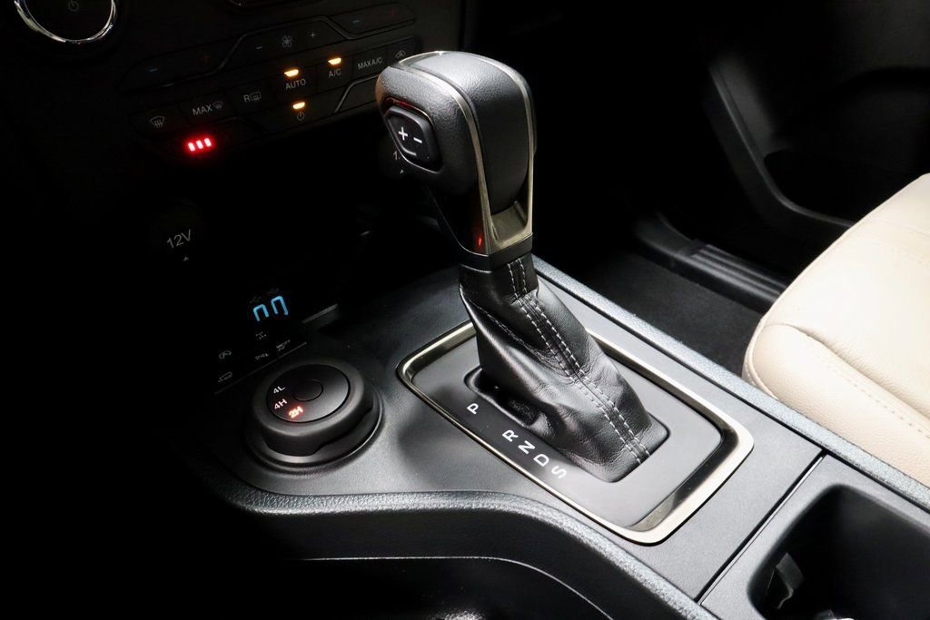 Certified 2022 Ford Ranger Lariat w/ Technology Package image 33