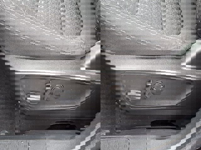 Certified 2023 Ford Escape Active w/ Tech Pack #2 image 6