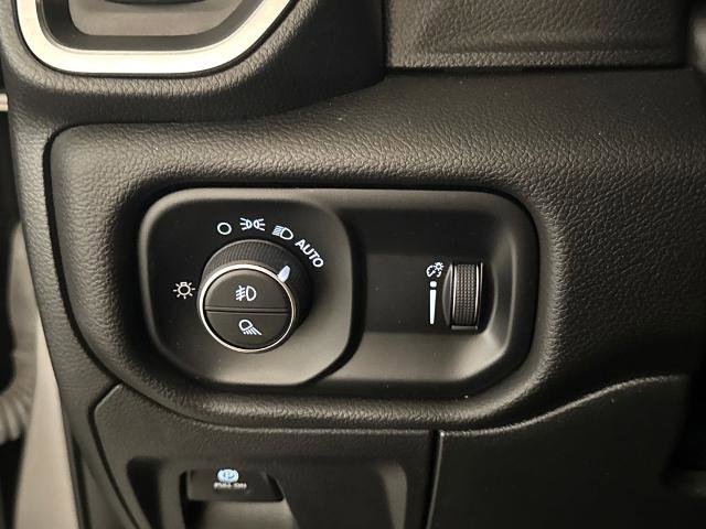 Used 2024 RAM 1500 Big Horn image 19