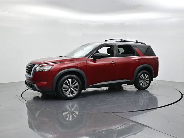 Used 2022 Nissan Pathfinder SL AWD/4WD image 5