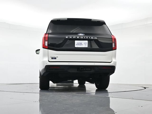 Certified 2025 Ford Expedition Active AWD/4WD image 44