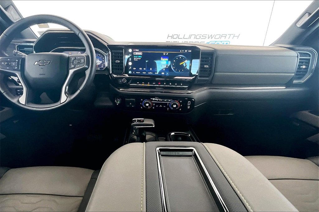 Used 2022 Chevrolet Silverado 1500 ZR2 w/ Technology Package image 13